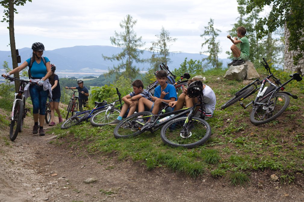 Bicyklom na Blatnický hrad