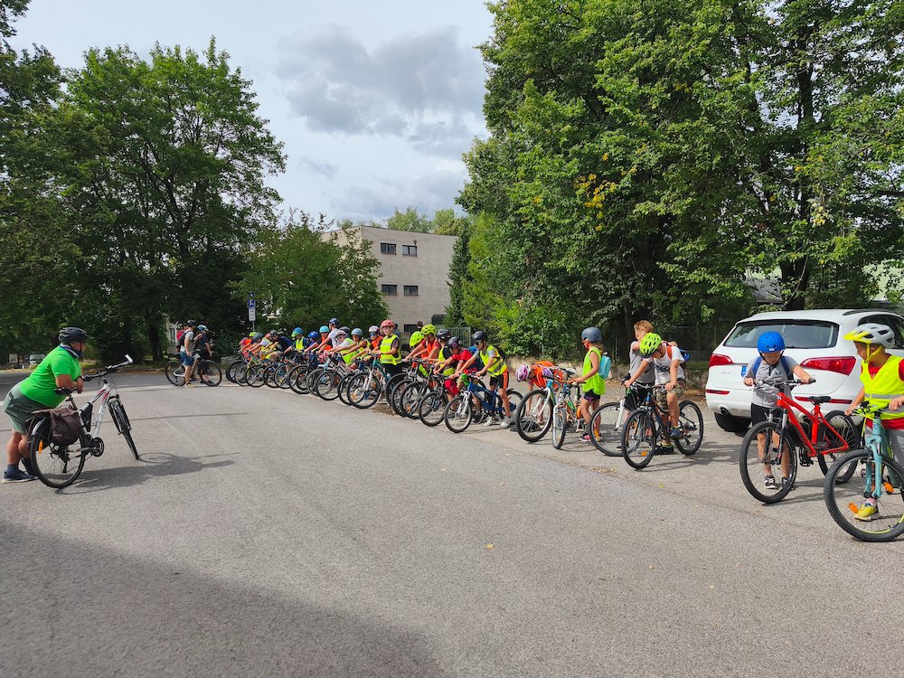 Nástup pred bicyklovým výletom